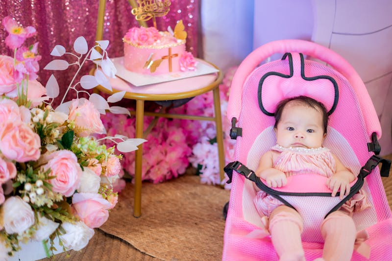 Arrangement d'orchidées blanches élégantes